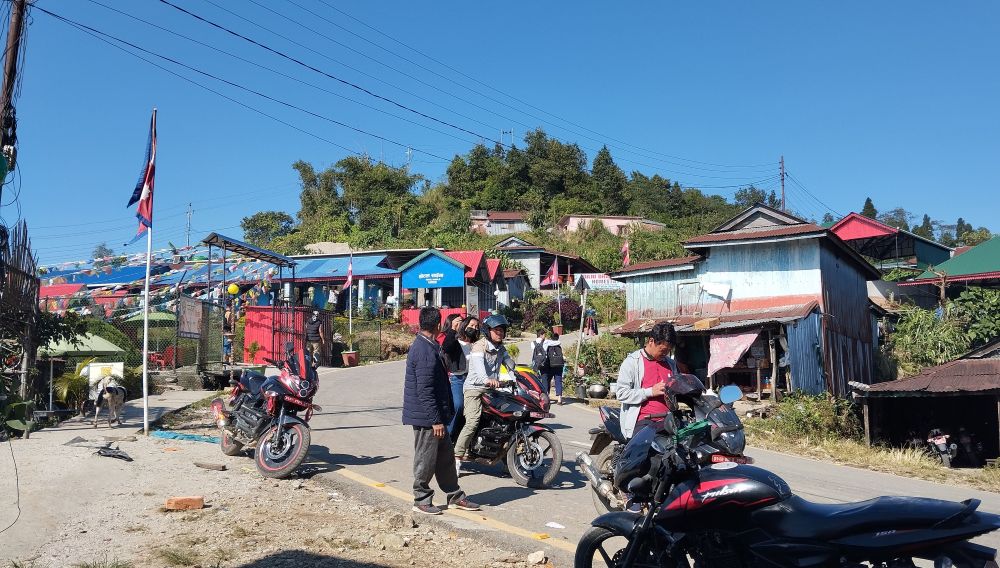 उत्तरी मोरङको रमितेमा धमाधम होटल खुल्दै