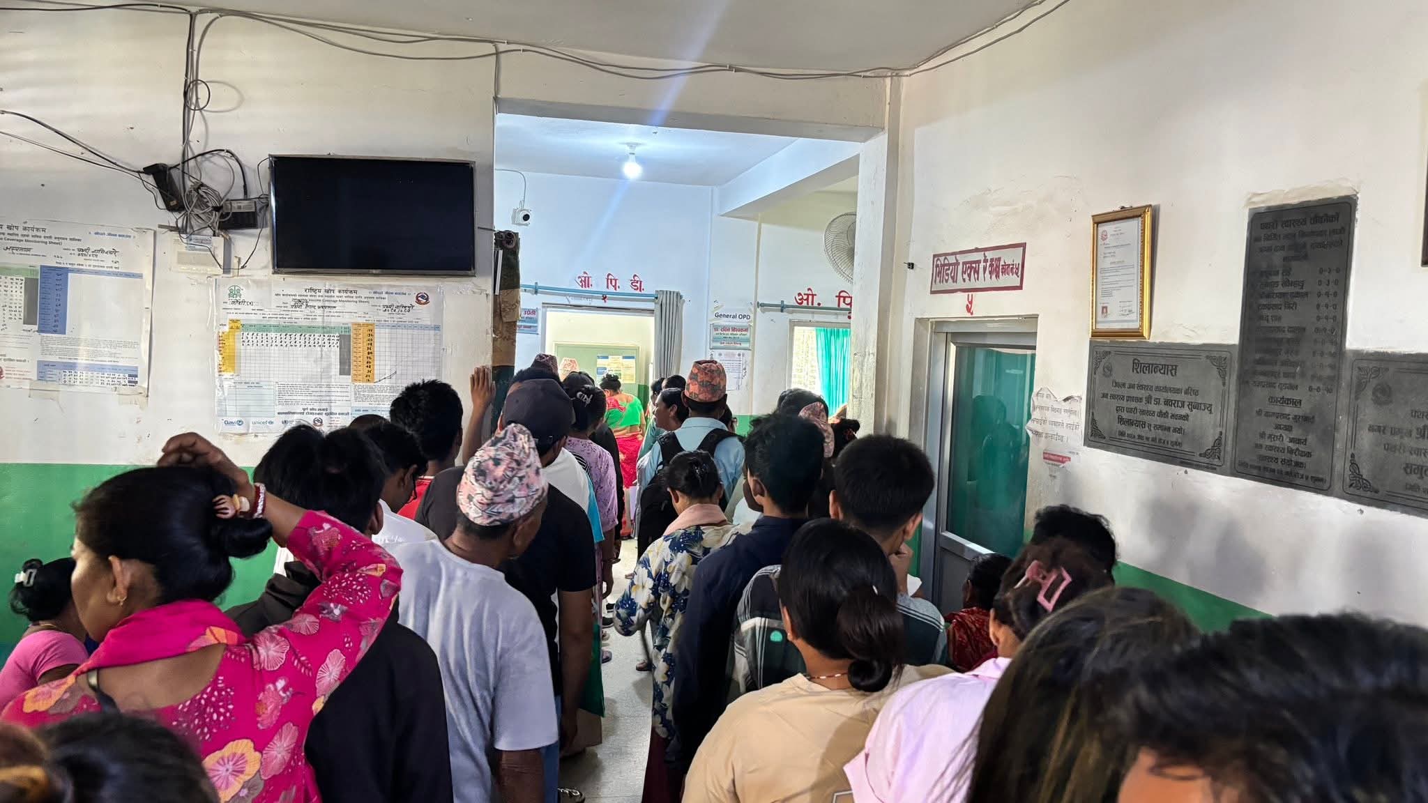 स्वास्थ्य उपचारमा मोरङका गाउँ, नगर अस्पतालको भरथेग